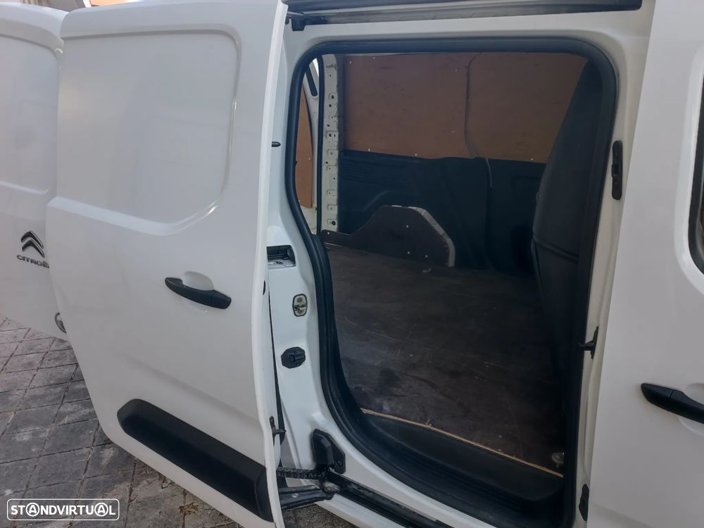 Citroën BERLINGO 102cv 3 LUGARES NACIONAL - 20