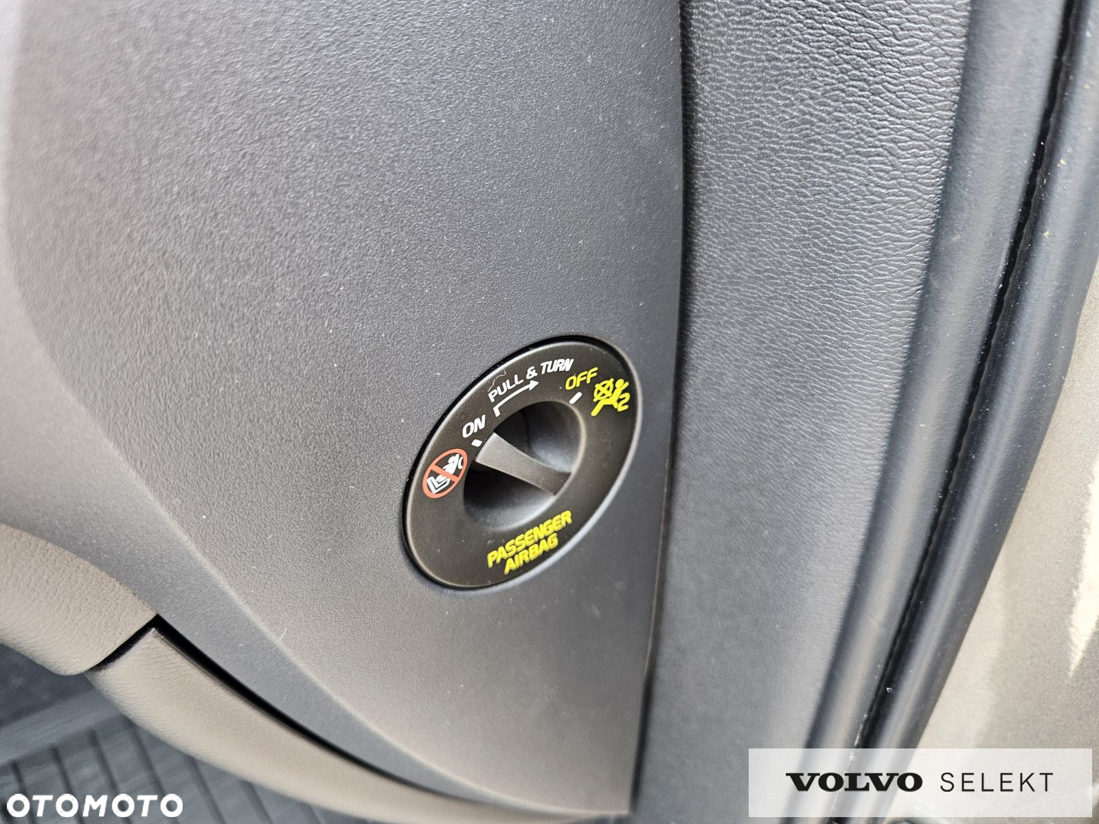 Volvo XC 40 - 31