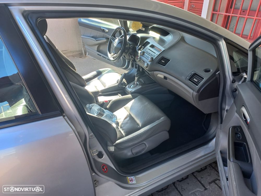 Honda Civic 1.3 DSI i-VTEC Hybrid EC - 3