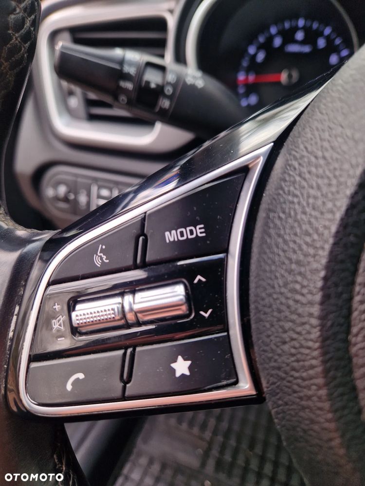 Kia Ceed 1.5 T-GDI M - 22