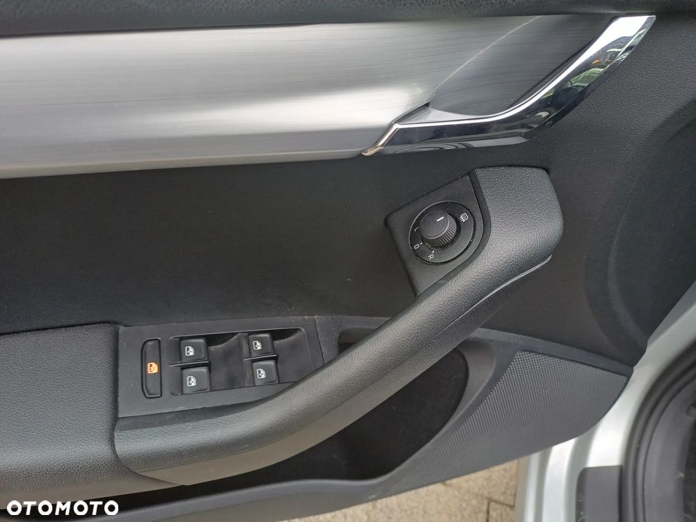Skoda Octavia 1.4 TSI Ambition - 25