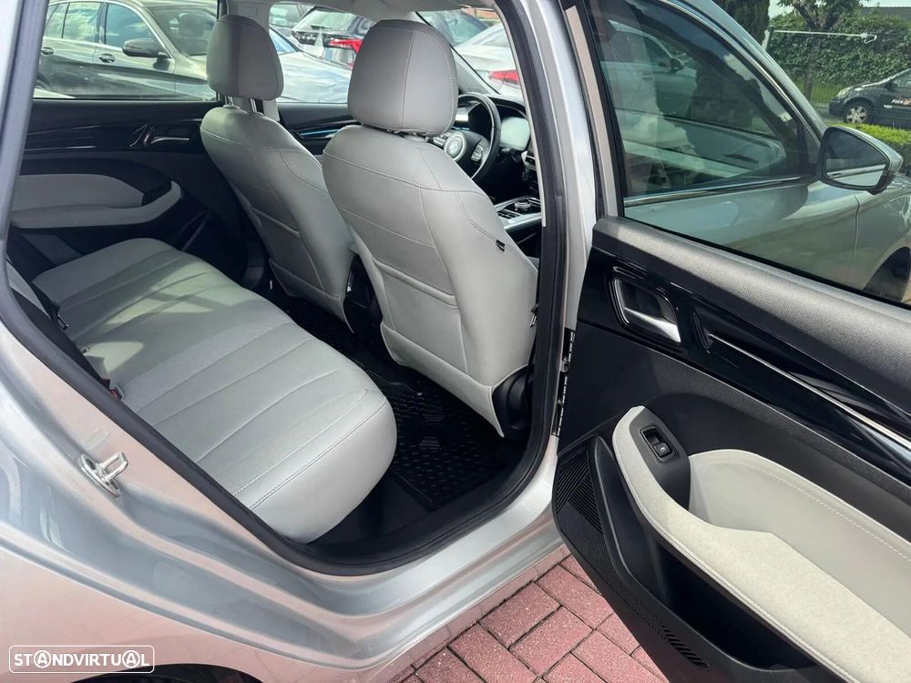 MG MG5 61 kWh Luxury - 25