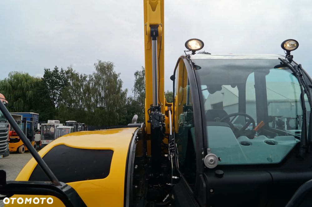 New Holland TH 7.32 Plus ładowarka teleskopowa - 15