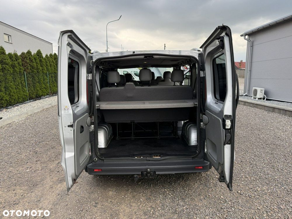 Opel Vivaro - 19