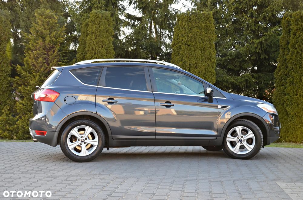 Ford Kuga 2.5 4x4 Trend - 24