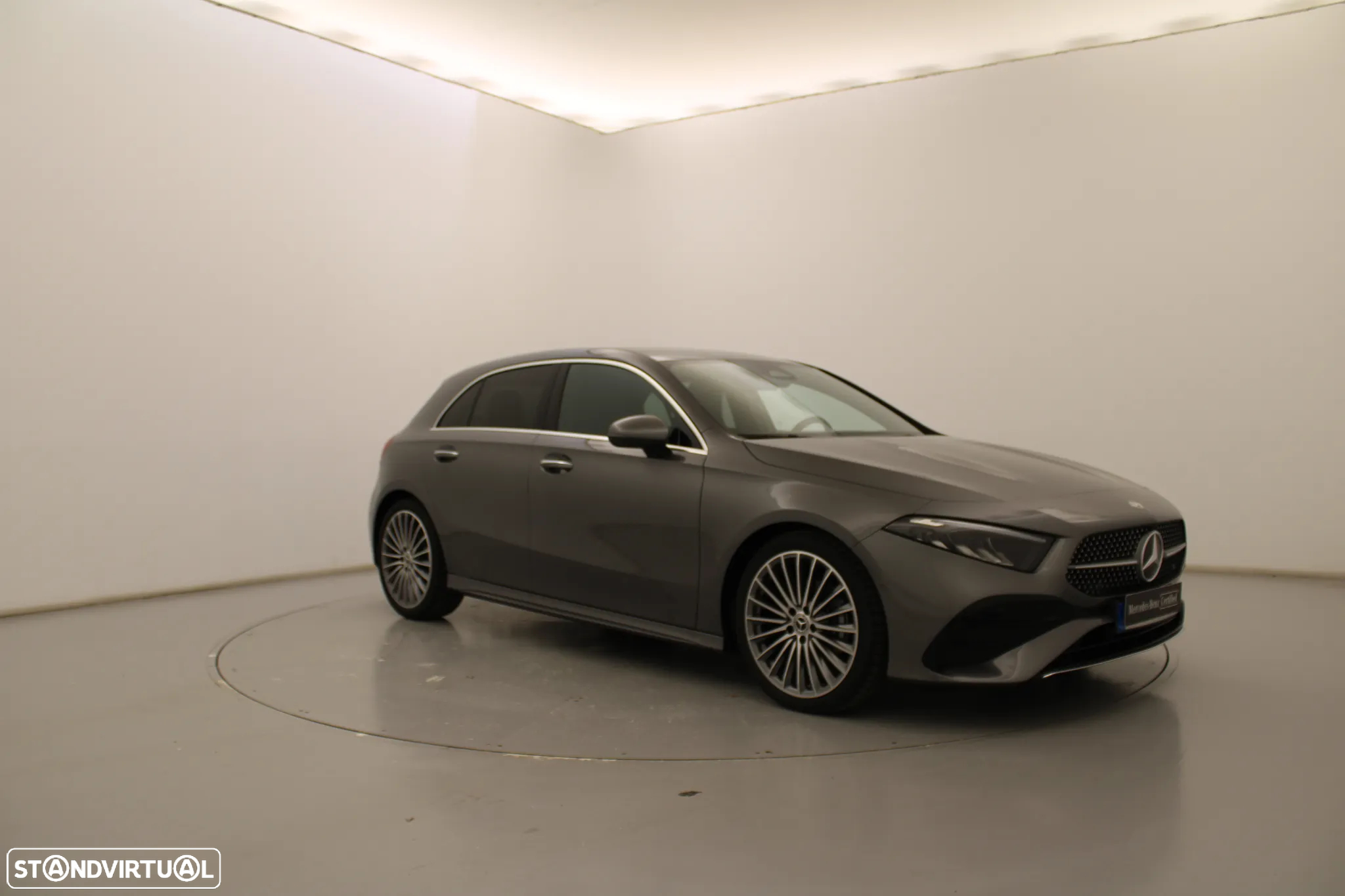 Mercedes-Benz A 200 Standard - 2