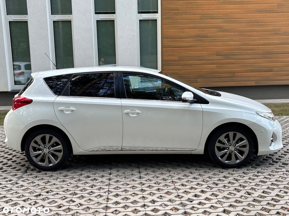 Toyota Auris - 23