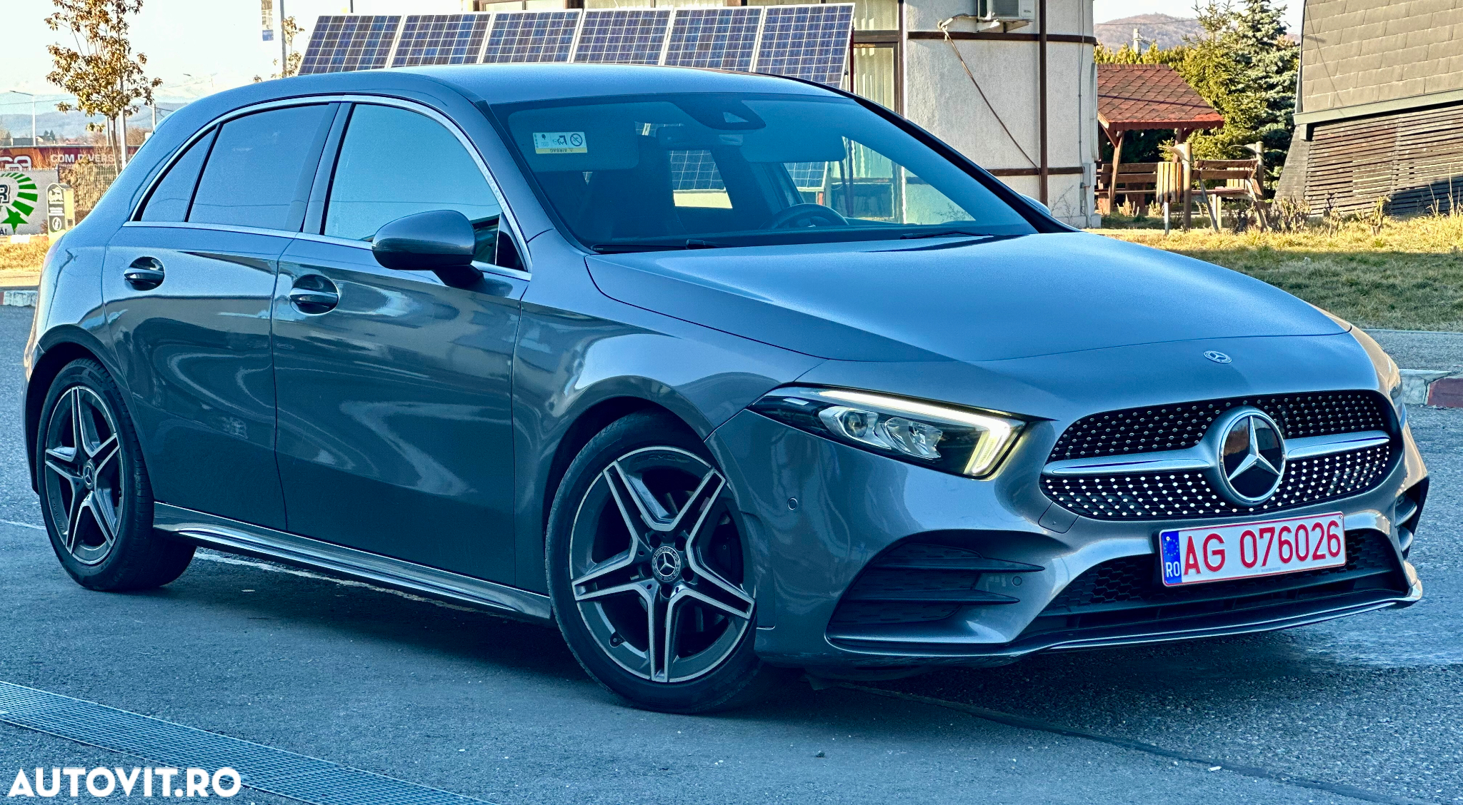 Mercedes-Benz A 180 d 7G-DCT AMG Line - 2