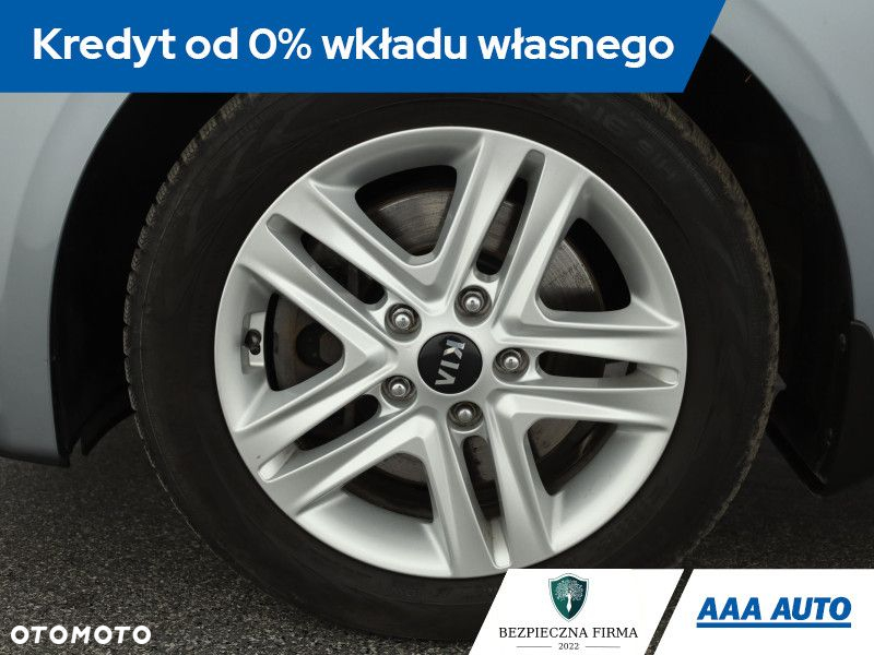 Kia Ceed - 13