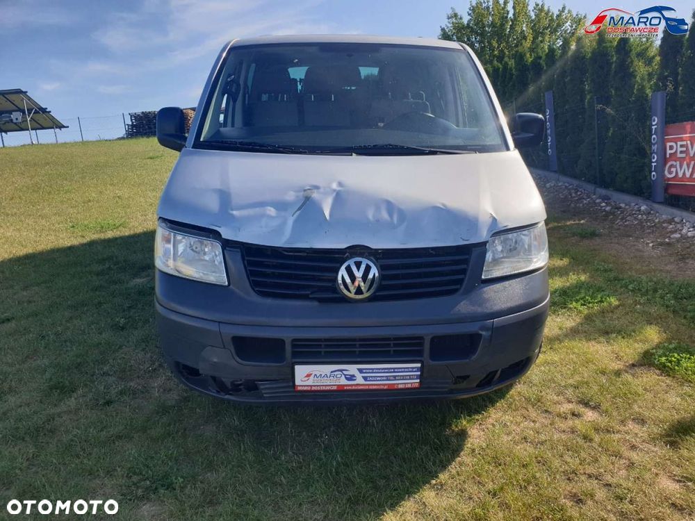 Volkswagen T5 LONG 9 OSÓB Z WINDĄ DLA NIEPEŁONSPRAWNYCH - 22