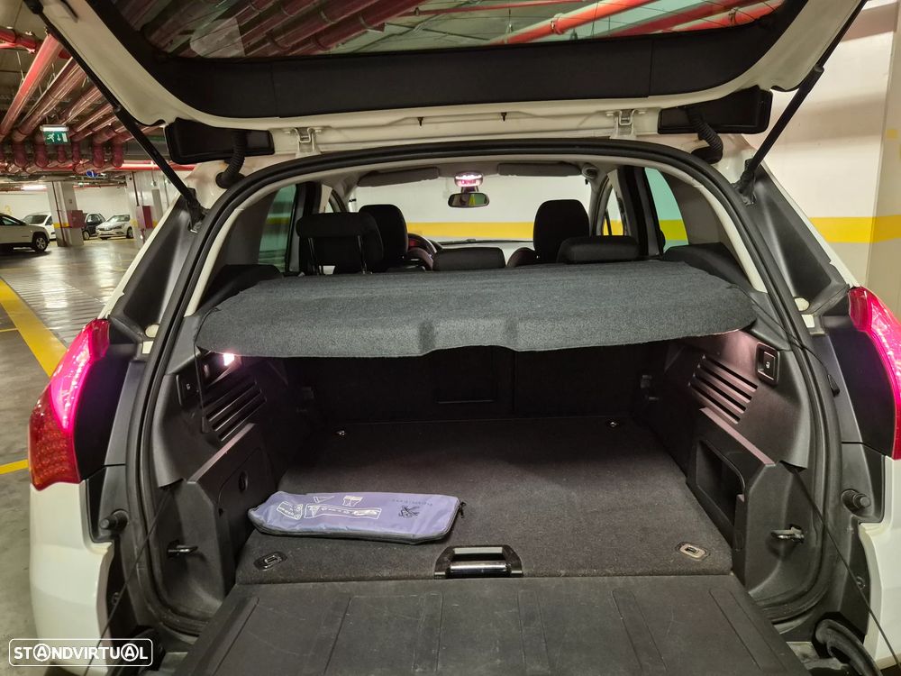 Peugeot 3008 1.6 HDi Style - 33