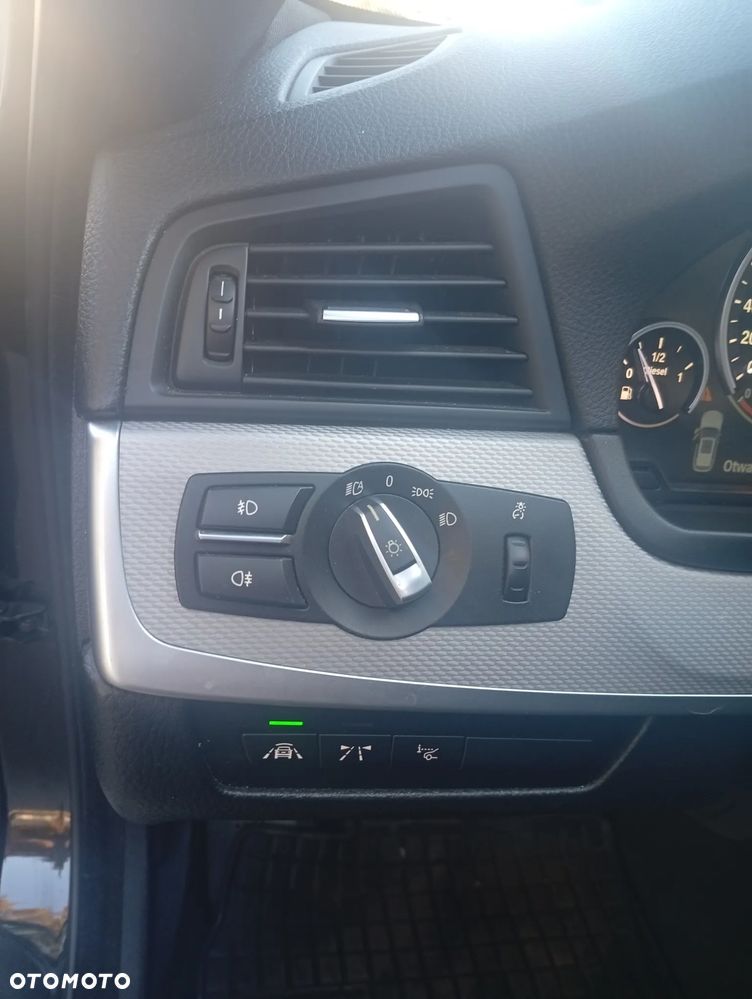BMW Seria 5 520d - 16