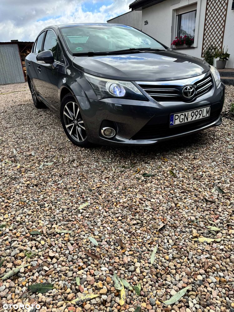 Toyota Avensis - 5
