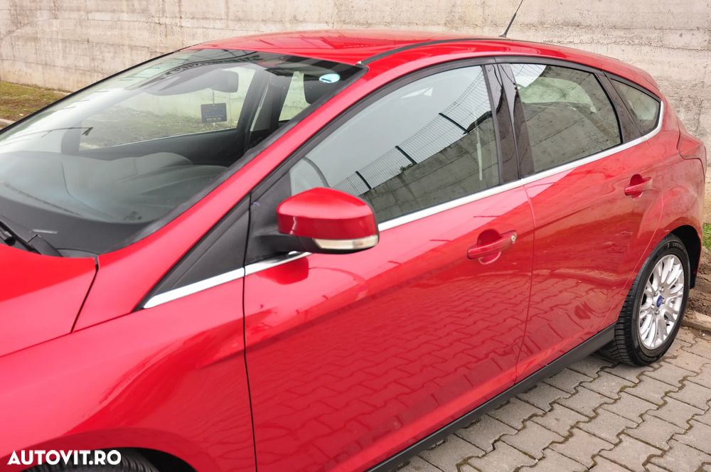 Ford Focus 1.6 TDCI DPF Start-Stopp-System Titanium - 13