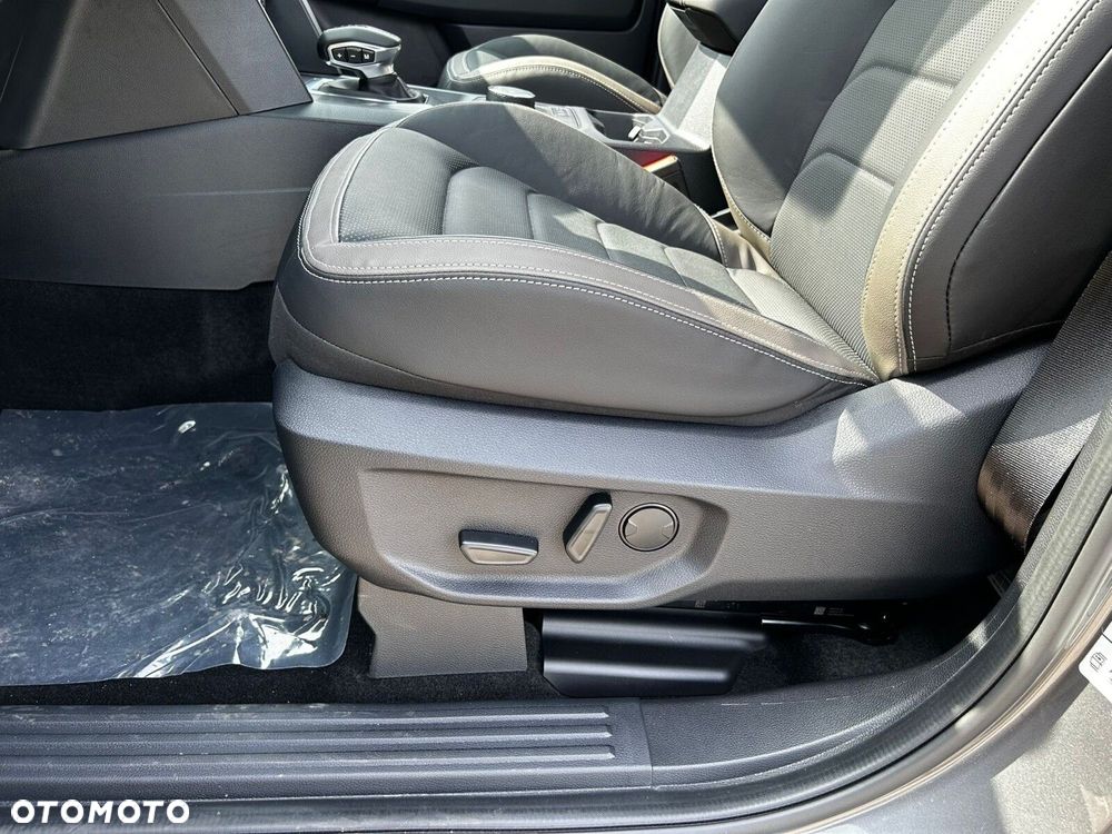 Volkswagen Amarok Aventura - 14