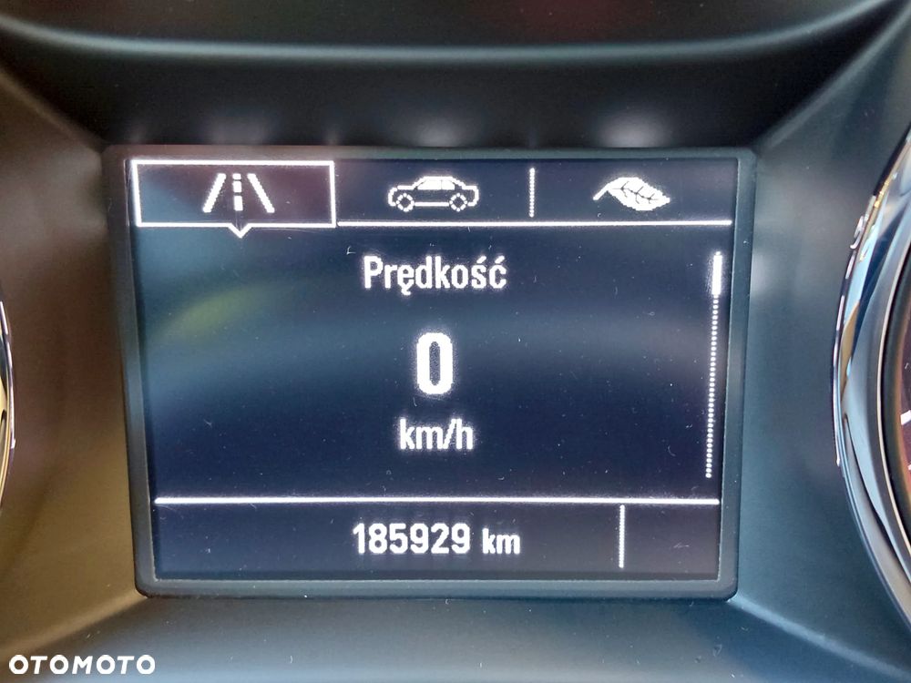 Opel Insignia - 9