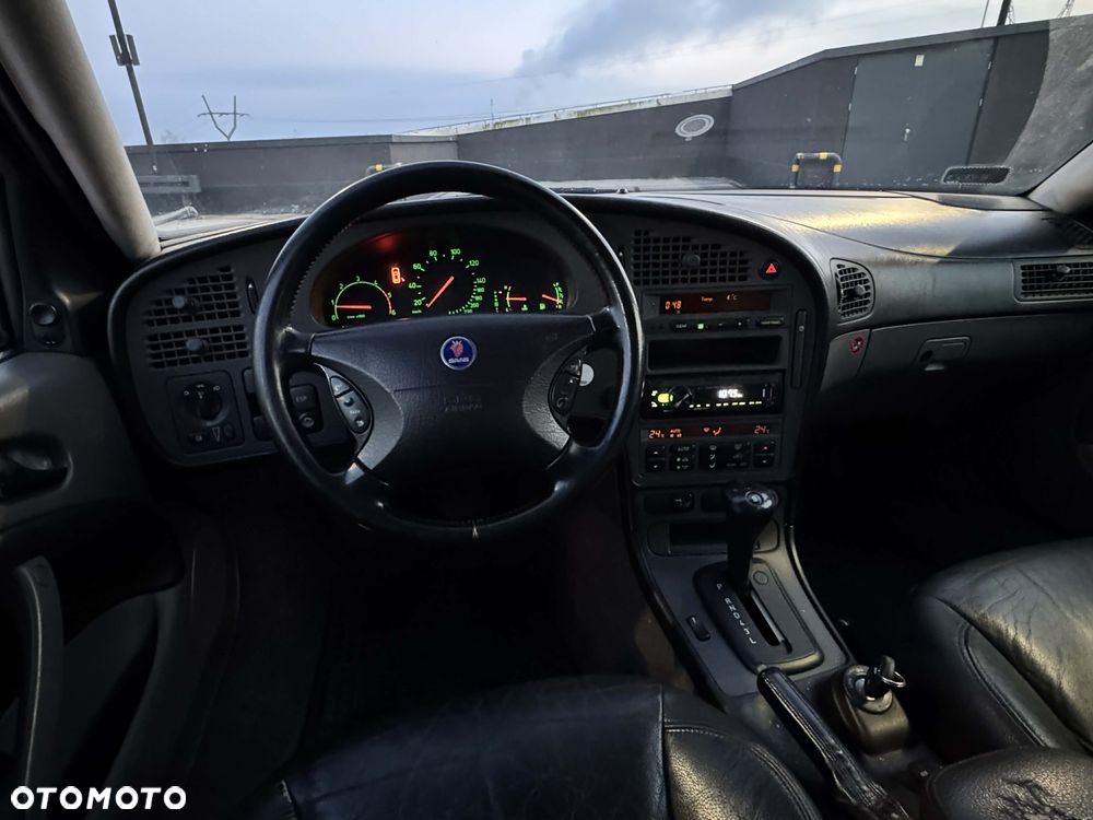 Saab 9-5 - 9
