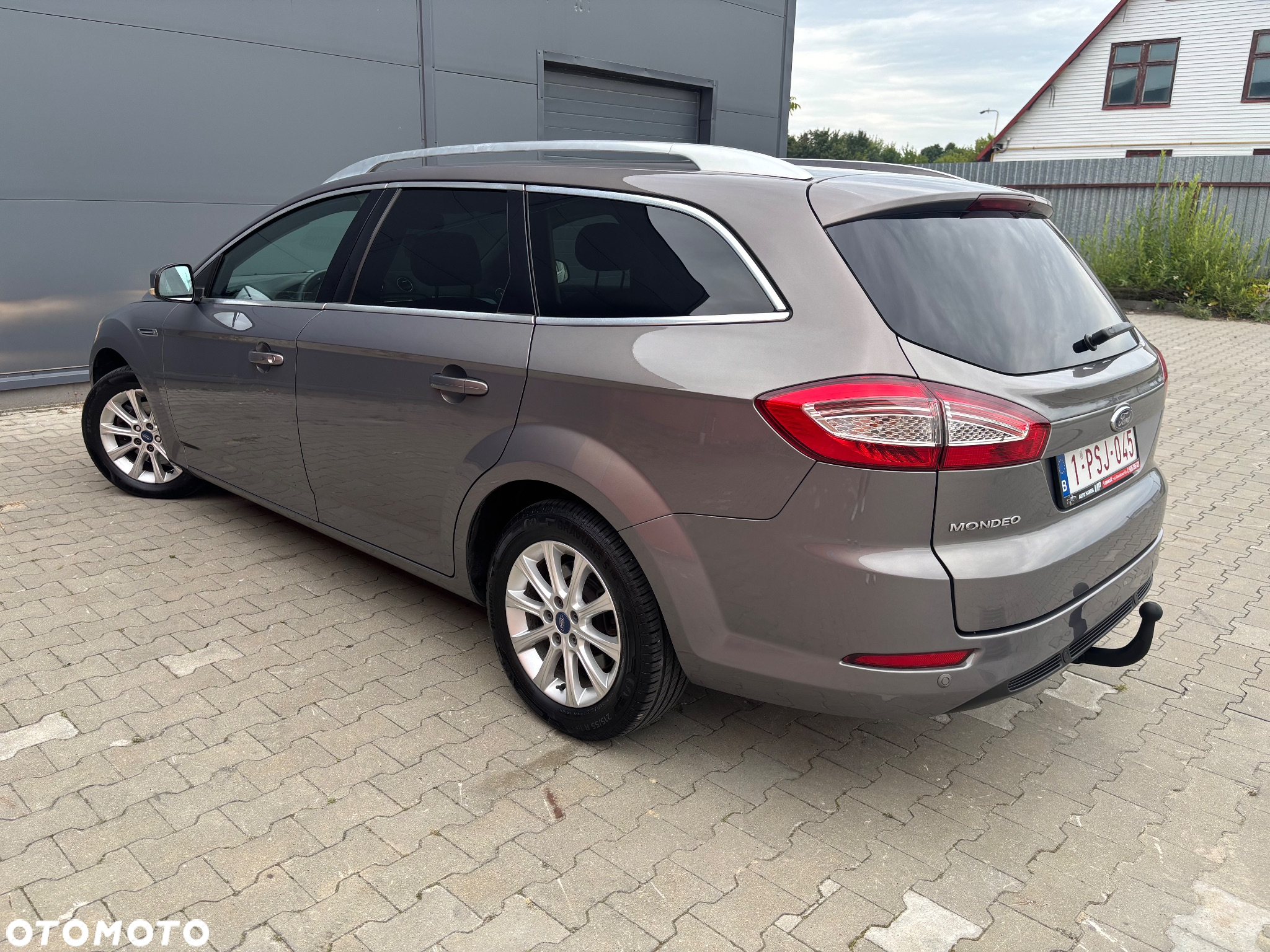 Ford Mondeo 2.0 TDCi Ghia - 16