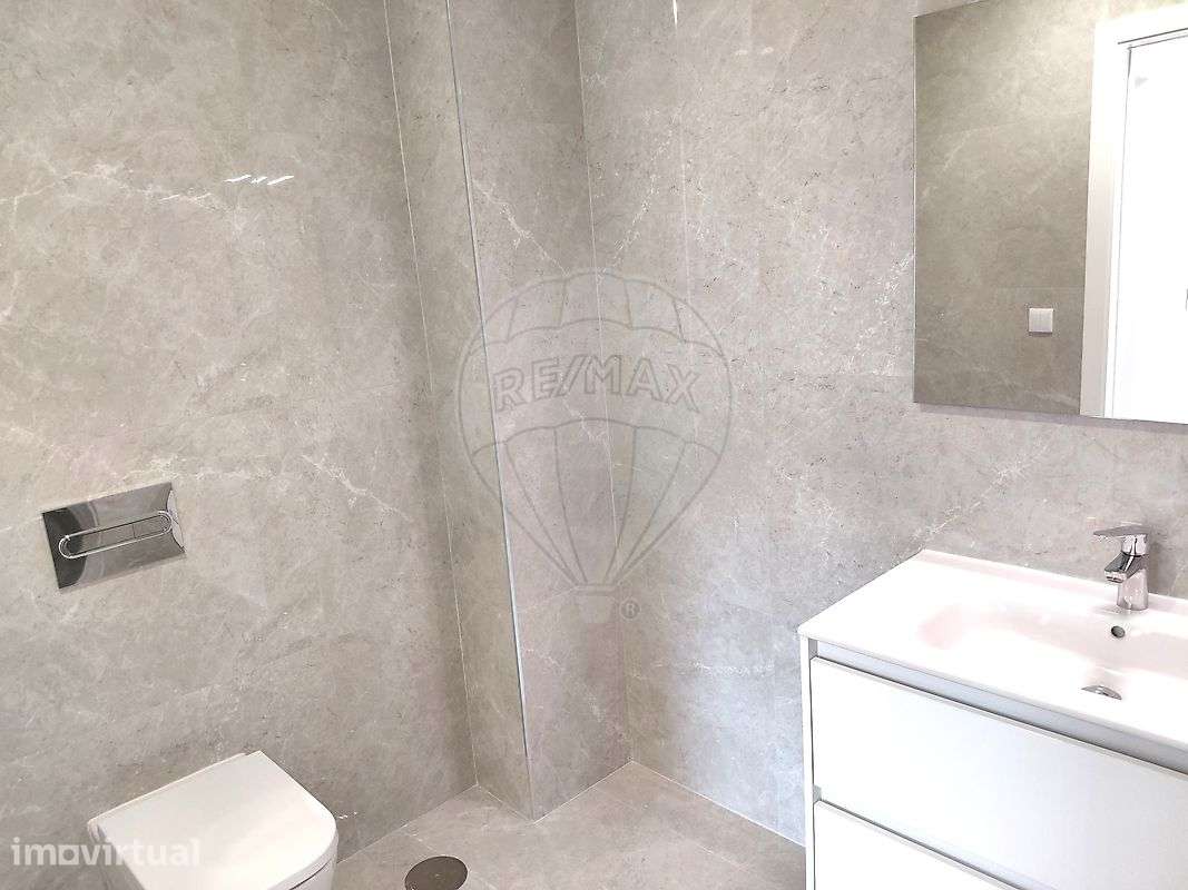 Apartamento T2 para arrendamento - Grande imagem: 4/16