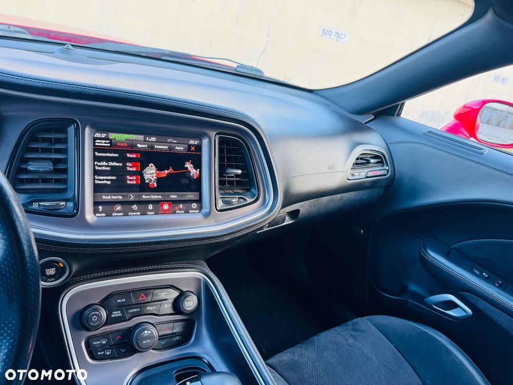 Dodge Challenger Automatik R/T Plus Scat Pack - 19