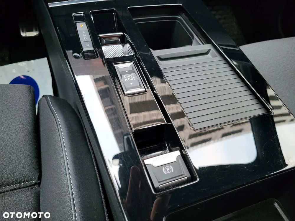 Opel Astra VI Sports Tourer 22 - 19