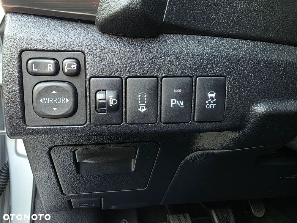 Toyota Auris 1.6 Valvematic START Edition - 15