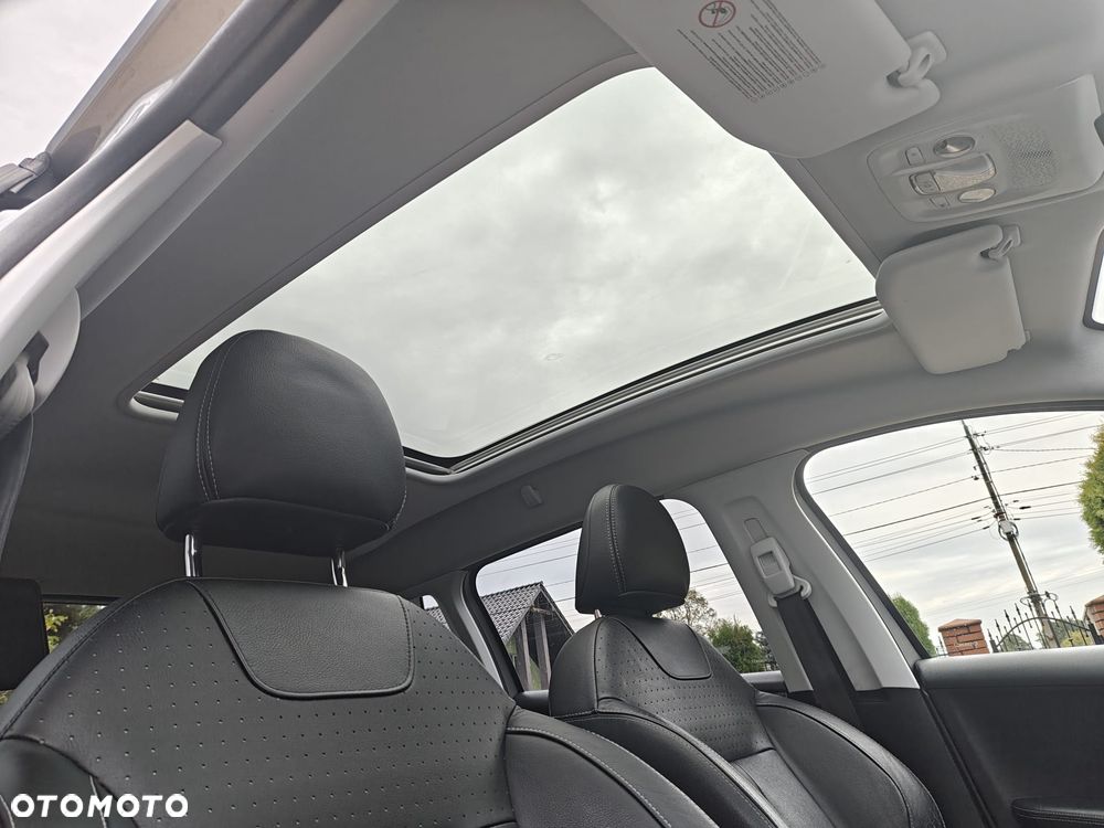 Peugeot 2008 e-HDi FAP 92 STOP & START Allure - 12