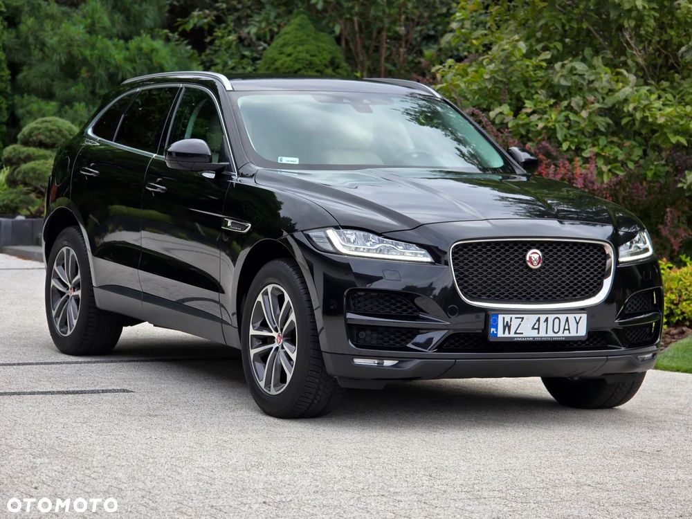 Jaguar F-Pace P250 AWD R-Dynamic Black - 6