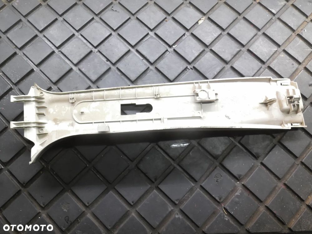 RENAULT KANGOO II III Z.E. 13- OSŁONA SŁUPKA B LEWA ŚRODKOWA 8200419443 MERCEDES CITAN - 2