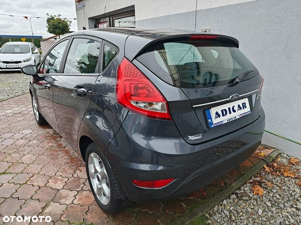 Ford Fiesta - 4