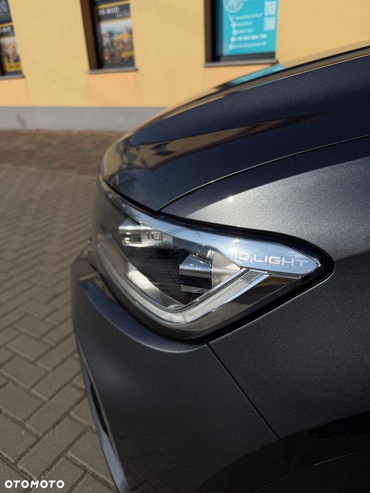 Volkswagen T-Roc 1.5 TSI Life DSG - 3