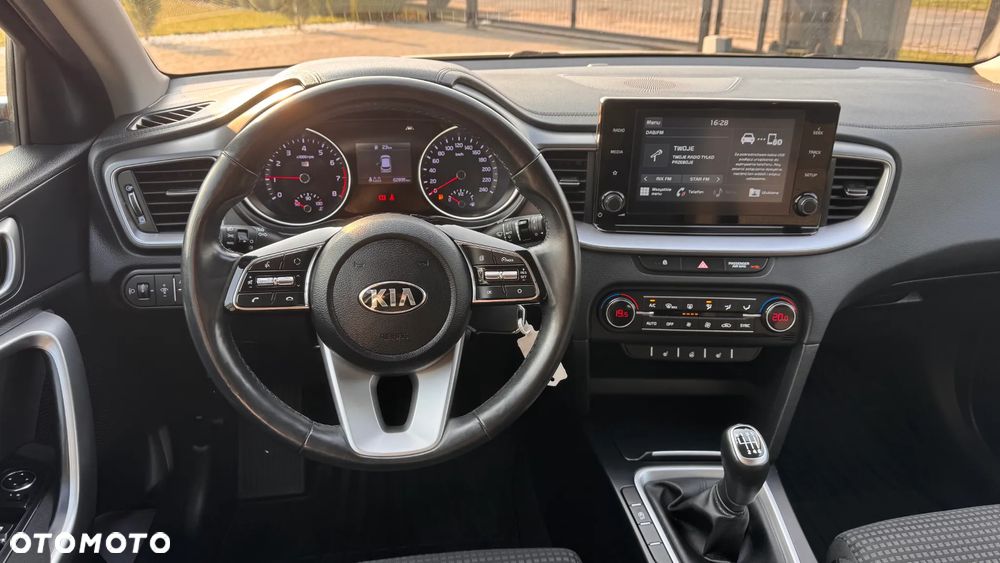 Kia Ceed SW 1.0 T-GDI 100 OPF Attract - 17