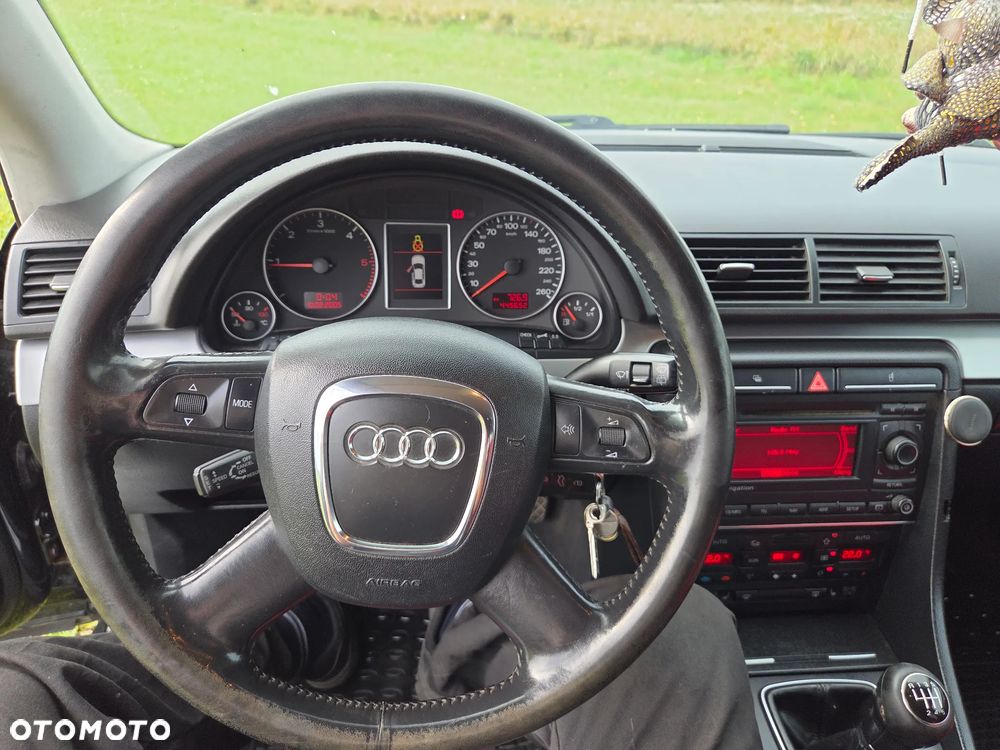 Audi A4 Avant 2.0 TDI DPF Quattro - 7