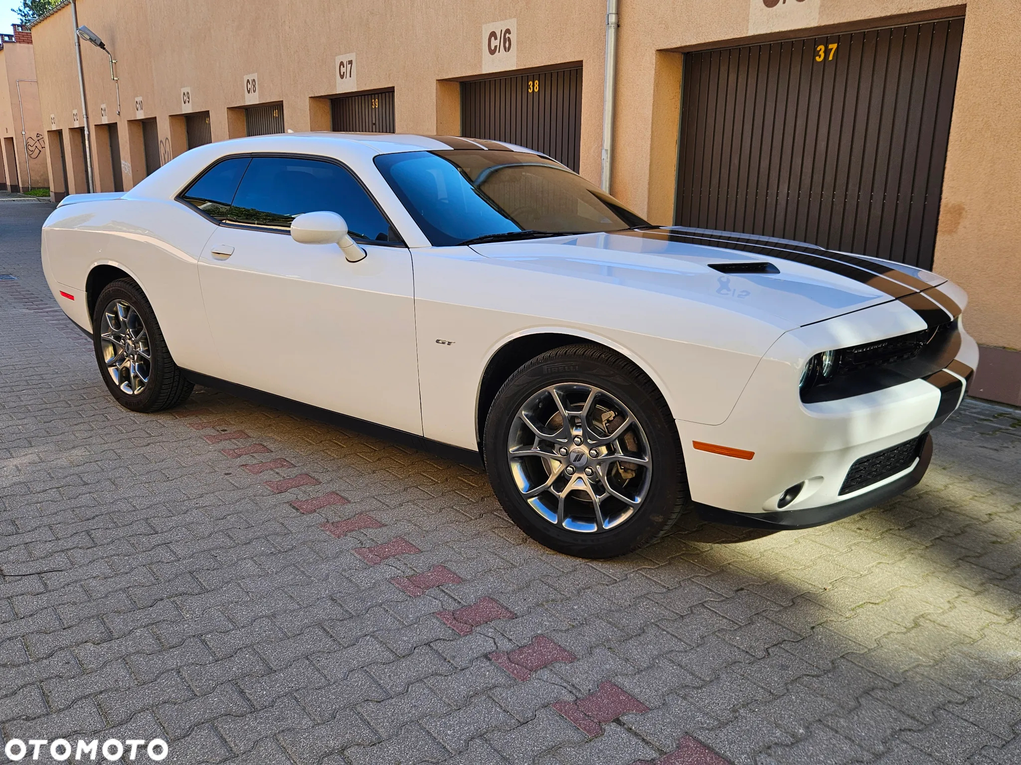 Dodge Challenger Automatik SXT Plus - 19