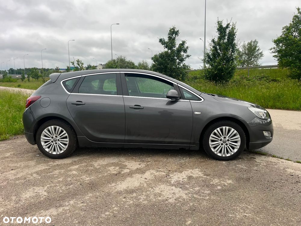 Opel Astra 1.6 Turbo Sport - 5