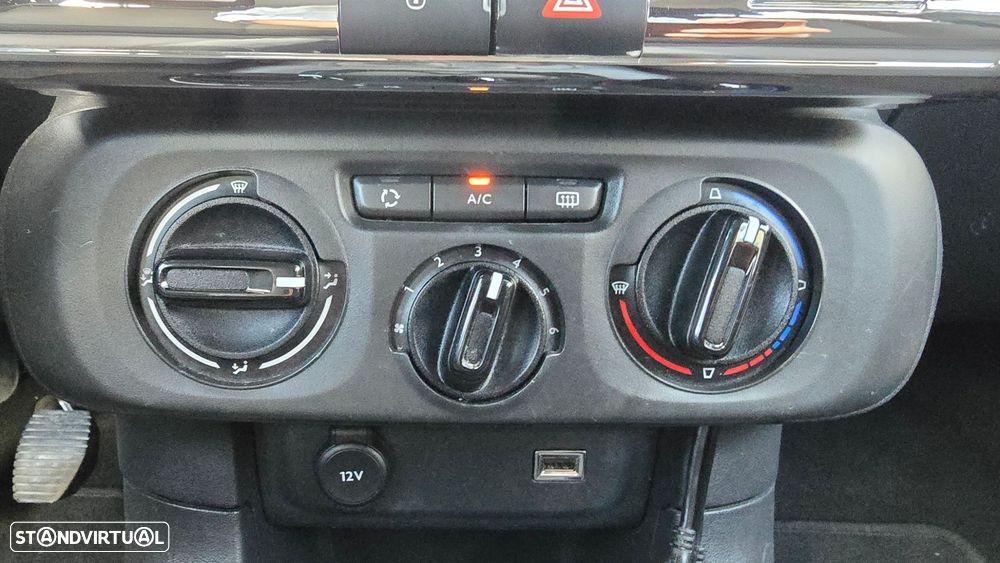 Citroën C3 1.2 PureTech Feel - 31