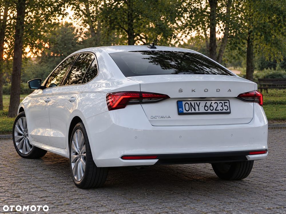 Skoda Octavia 2.0 TDI Selection - 7