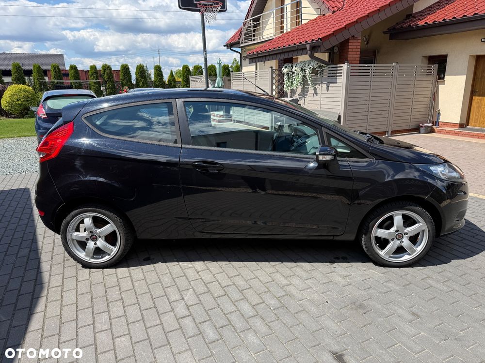 Ford Fiesta - 6