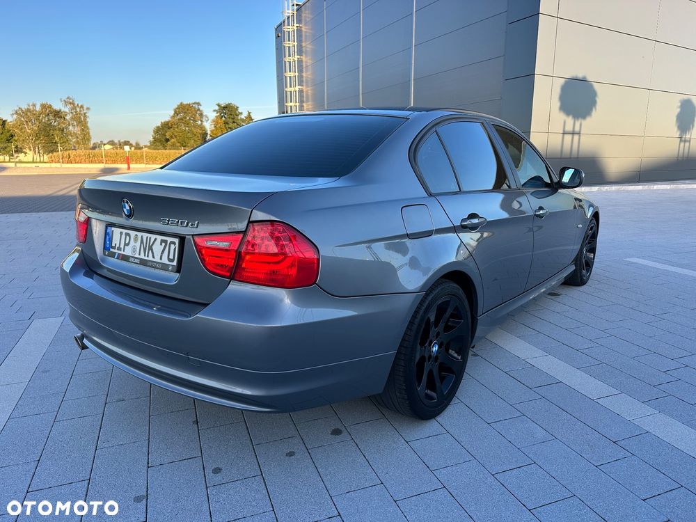 BMW Seria 3 320d DPF - 9