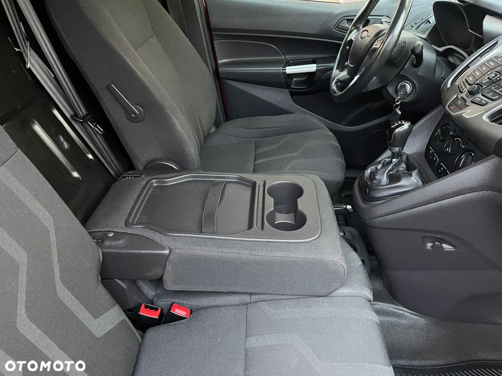 Ford Transit Connect L2 - 28