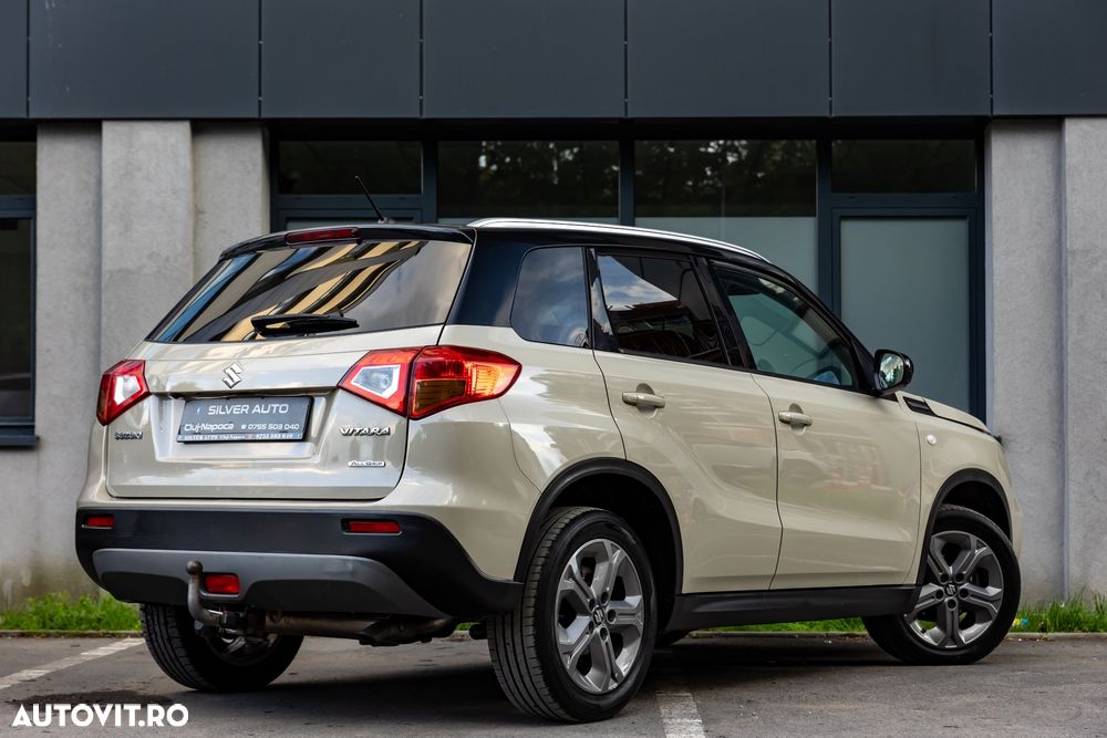 Suzuki Vitara 1.6 DDIS 4X4 Spirit - 12