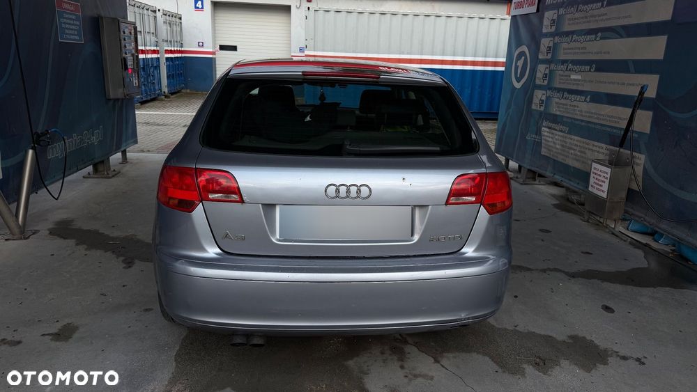 Audi A3 Sportback - 3