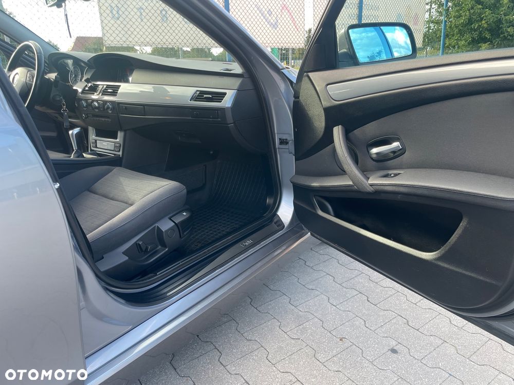 BMW Seria 5 - 10