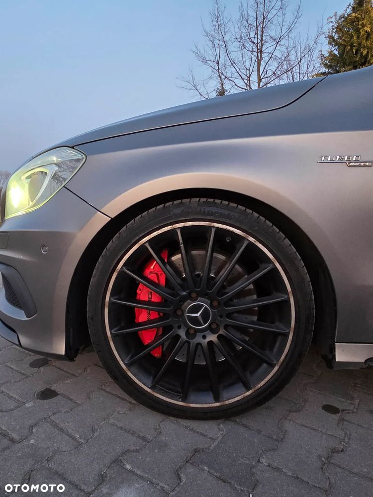 Mercedes-Benz Klasa A AMG 45 4-Matic - 14