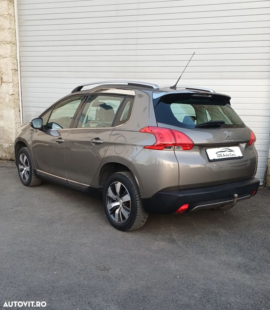 Peugeot 2008 1.6 VTi Allure - 3