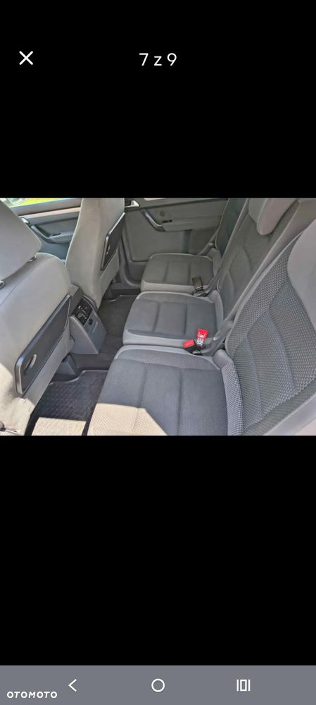 Volkswagen Touran - 8