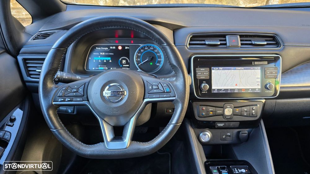 Nissan Leaf N-Connecta - 12