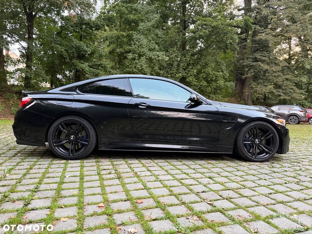 BMW M4 - 2
