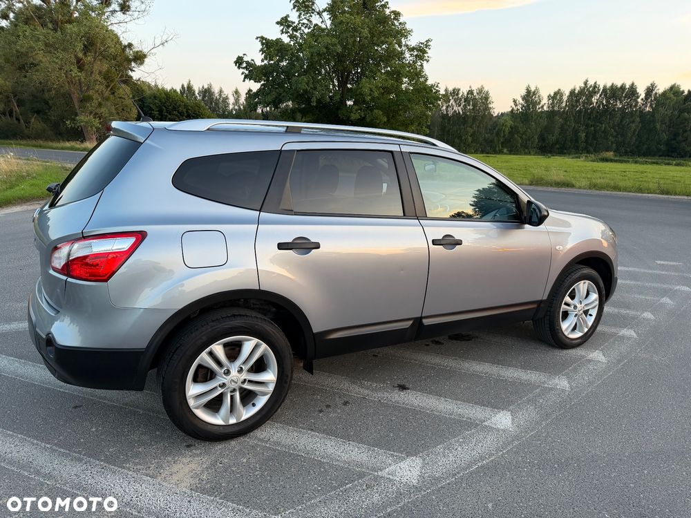 Nissan Qashqai+2 2.0 Visia - 21