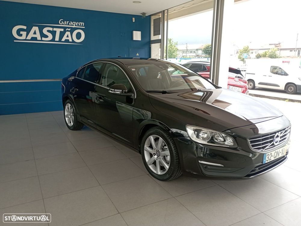 Volvo S60 2.0 D2 Momentum - 2